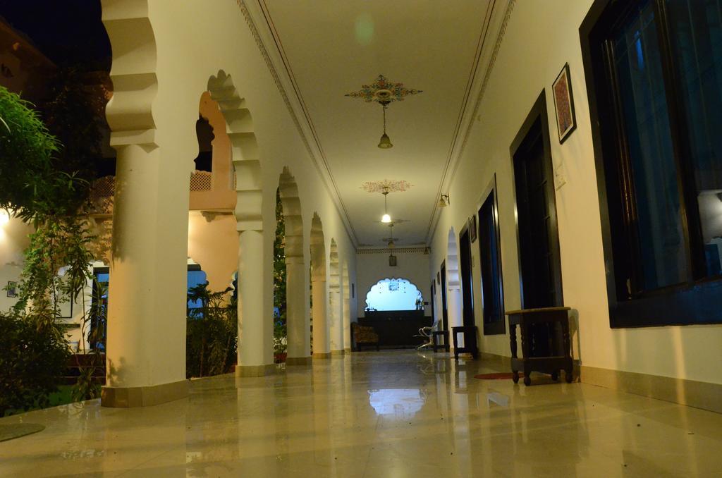 Hotel Kiran Villa Palace, Bharatpur Eksteriør bilde